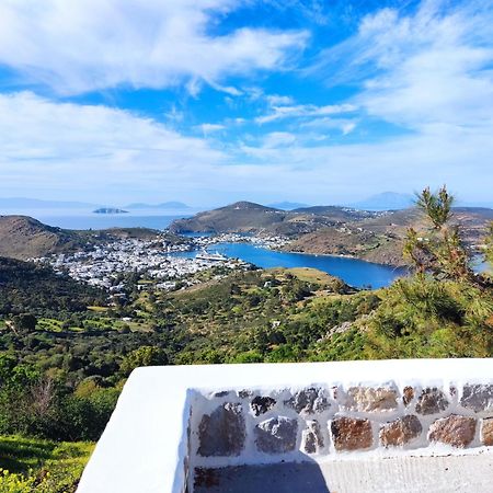 Apartamento TRADITIONAL STUDIO Chora Patmos Exterior foto