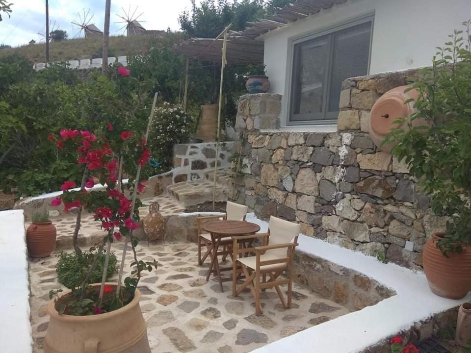 TRADITIONAL STUDIO Chora Patmos Exterior foto