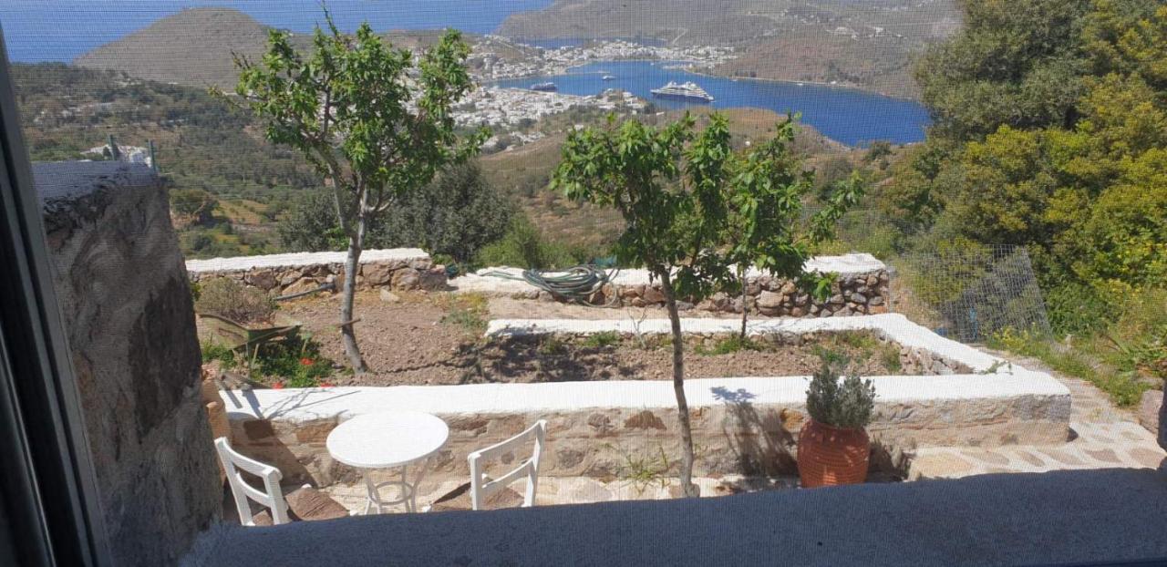 TRADITIONAL STUDIO Chora Patmos Exterior foto