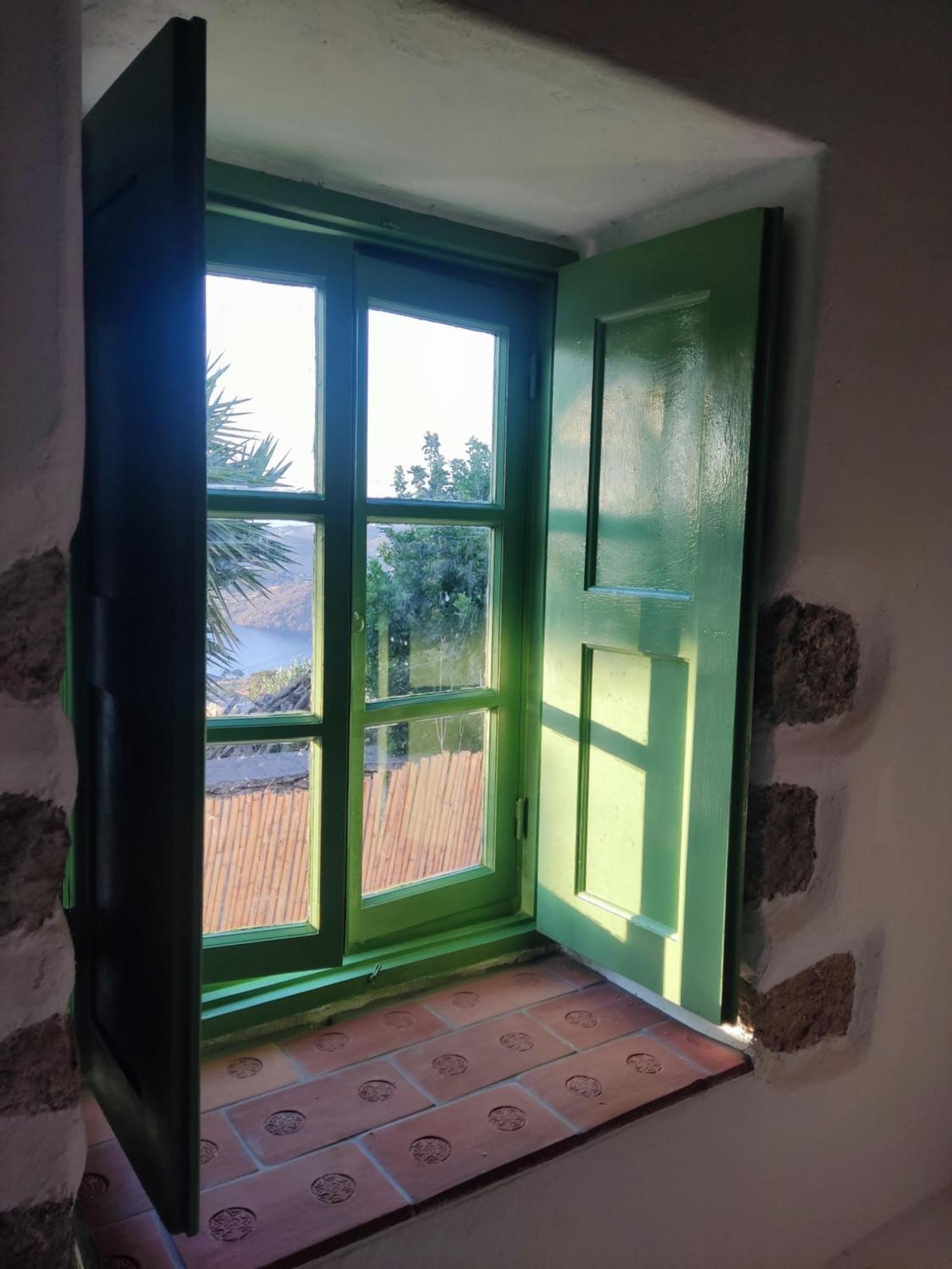 TRADITIONAL STUDIO Chora Patmos Exterior foto