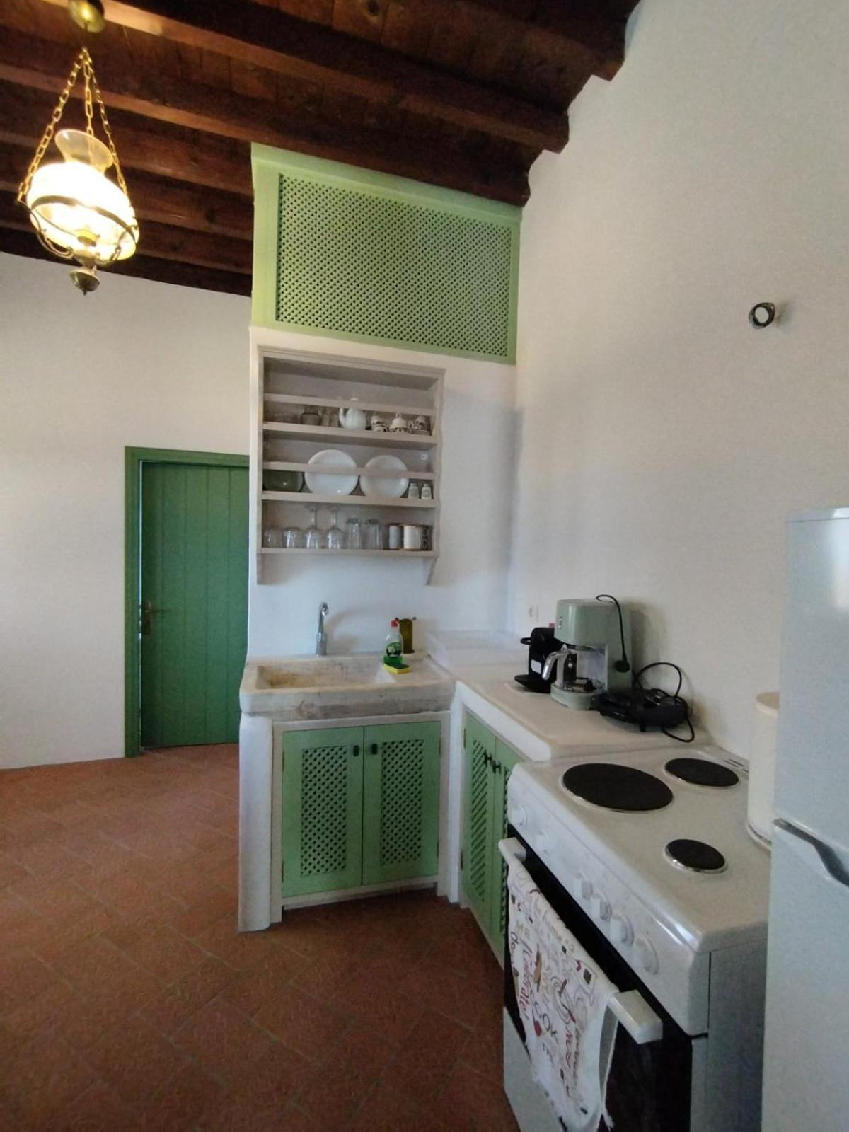 TRADITIONAL STUDIO Chora Patmos Exterior foto