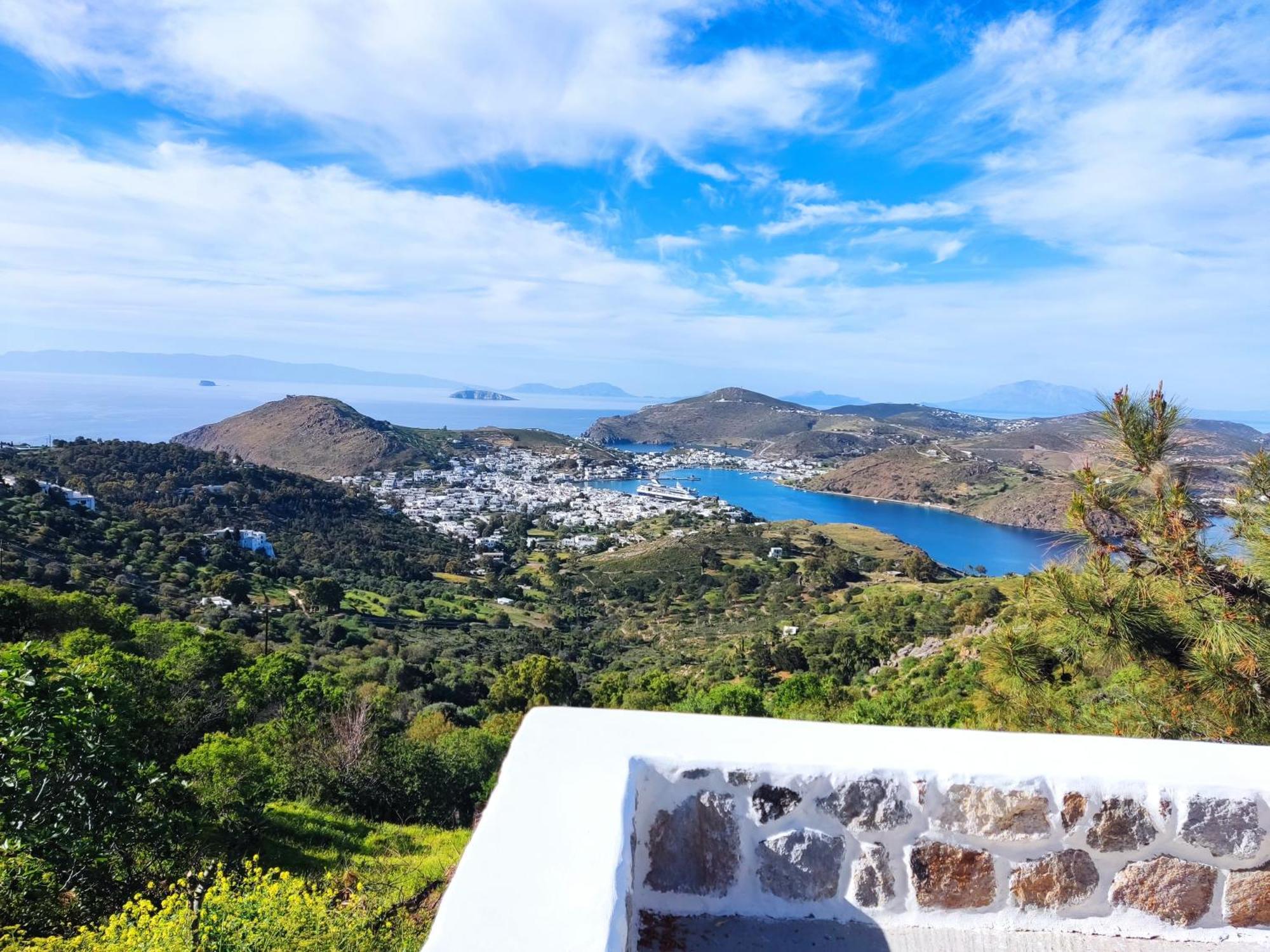TRADITIONAL STUDIO Chora Patmos Exterior foto