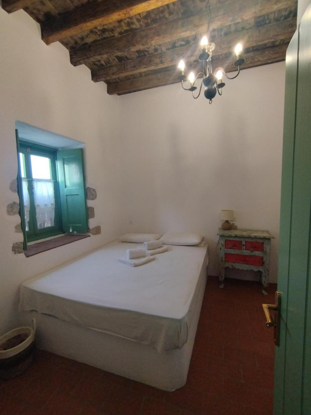 TRADITIONAL STUDIO Chora Patmos Exterior foto